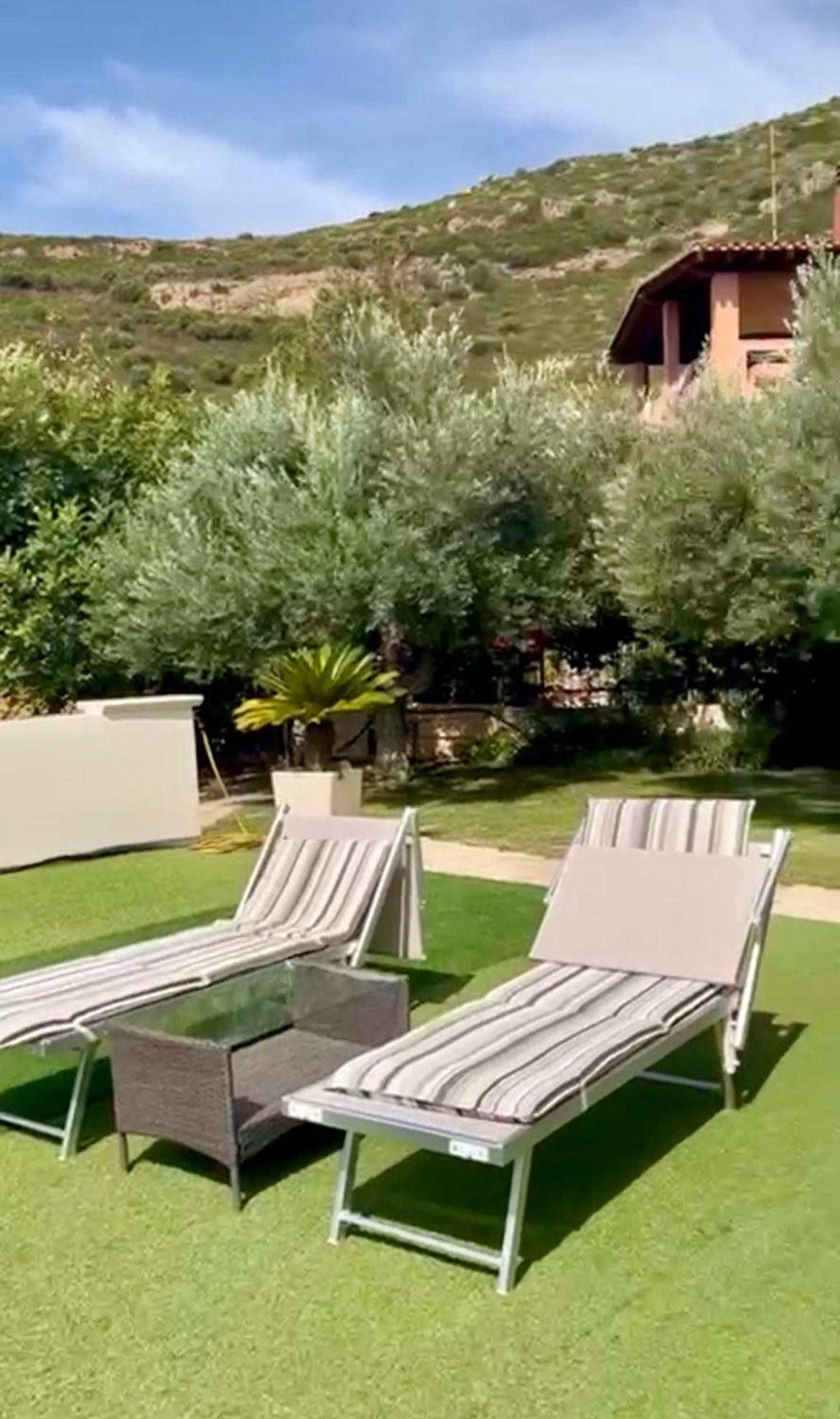 Villa Vittoria Solanas (Cagliari) Exterior foto